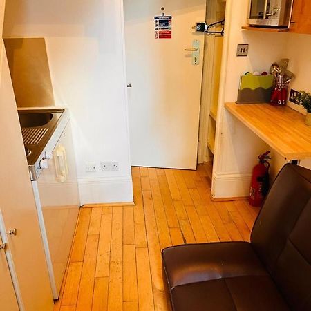 F10- Mezzanine 1St Floor Flat Fits 3 Near Paddington Apartment Londra Exterior foto